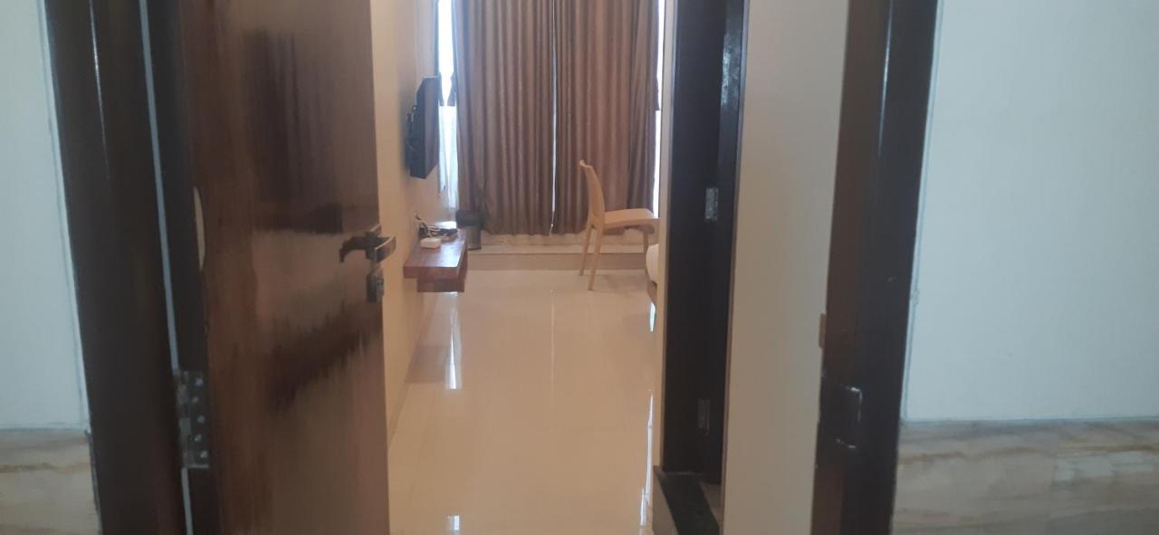 Hotel Sai Comforts Bapane Exterior photo